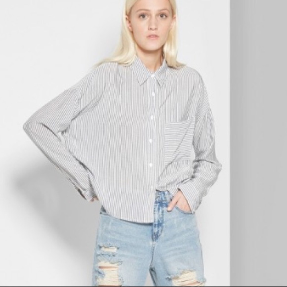 Women's Striped Long Sleeve Cropped Button-Down Shirt - Wild Fable size medium